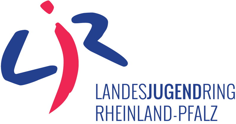 Das Bild zeigt das Logo des Landesjugendrings Rheinland-Pfalz. Man sieht ein blaues L und R sowie ein rotes J. (c) LJR RLP Das Bild zeigt das Logo des Landesjugendrings Rheinland-Pfalz. Man sieht ein blaues L und R sowie ein rotes J.